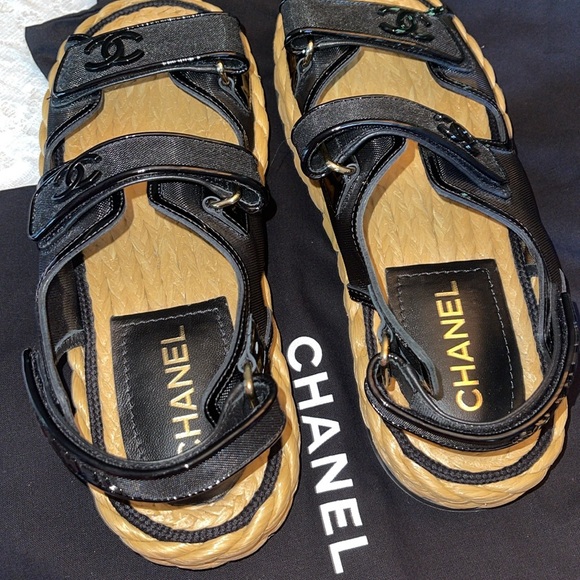 CHANEL 2022 Espadrilles Women’s Dad Sandals Size 40 NEW Braided Raffia CC Logos - Picture 9 of 12